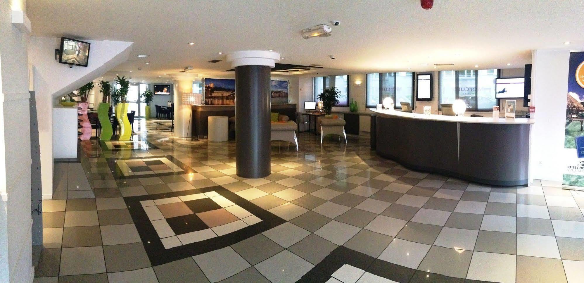 Hotel Mercure Lyon Centre Lumiere Exterior foto